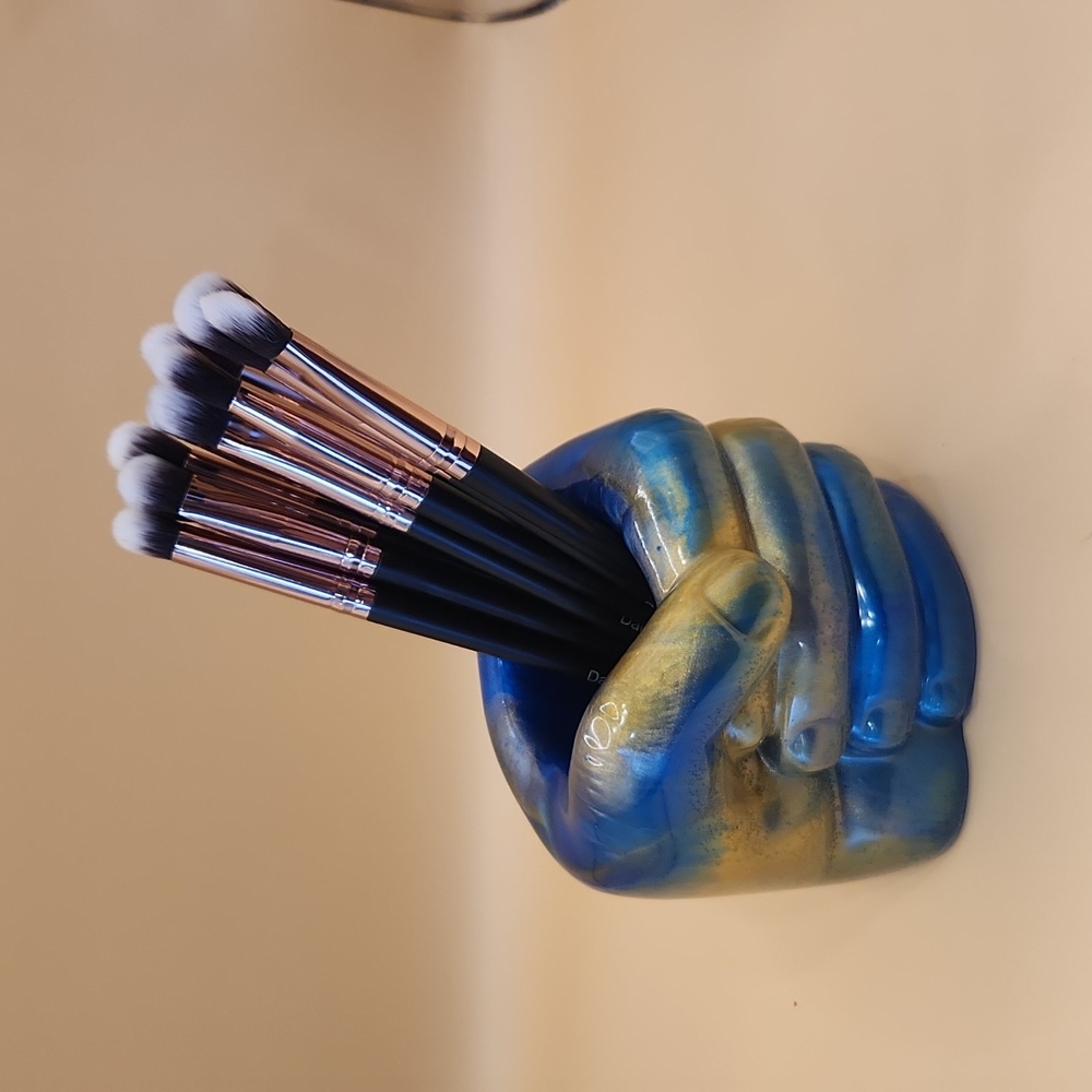 Handmade makeup brush holder